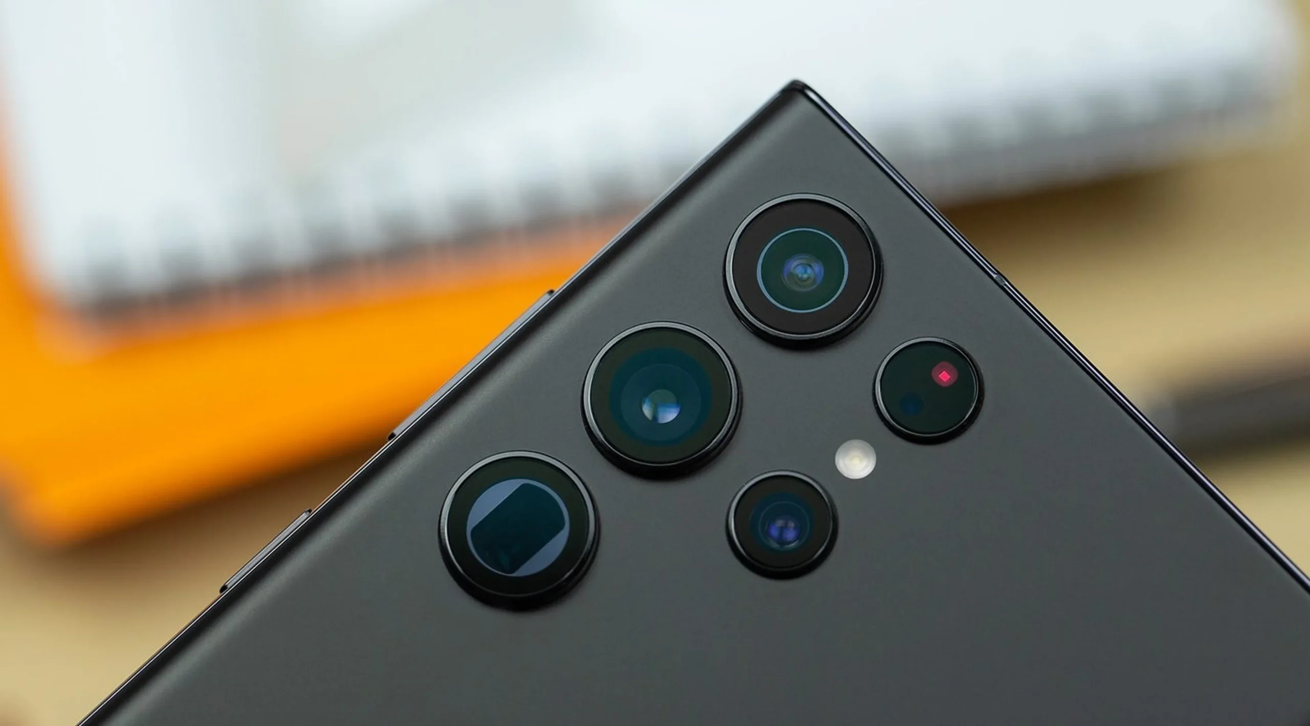 El Galaxy S23 tropieza con One UI 7: usuarios reportan problemas serios con la cámara